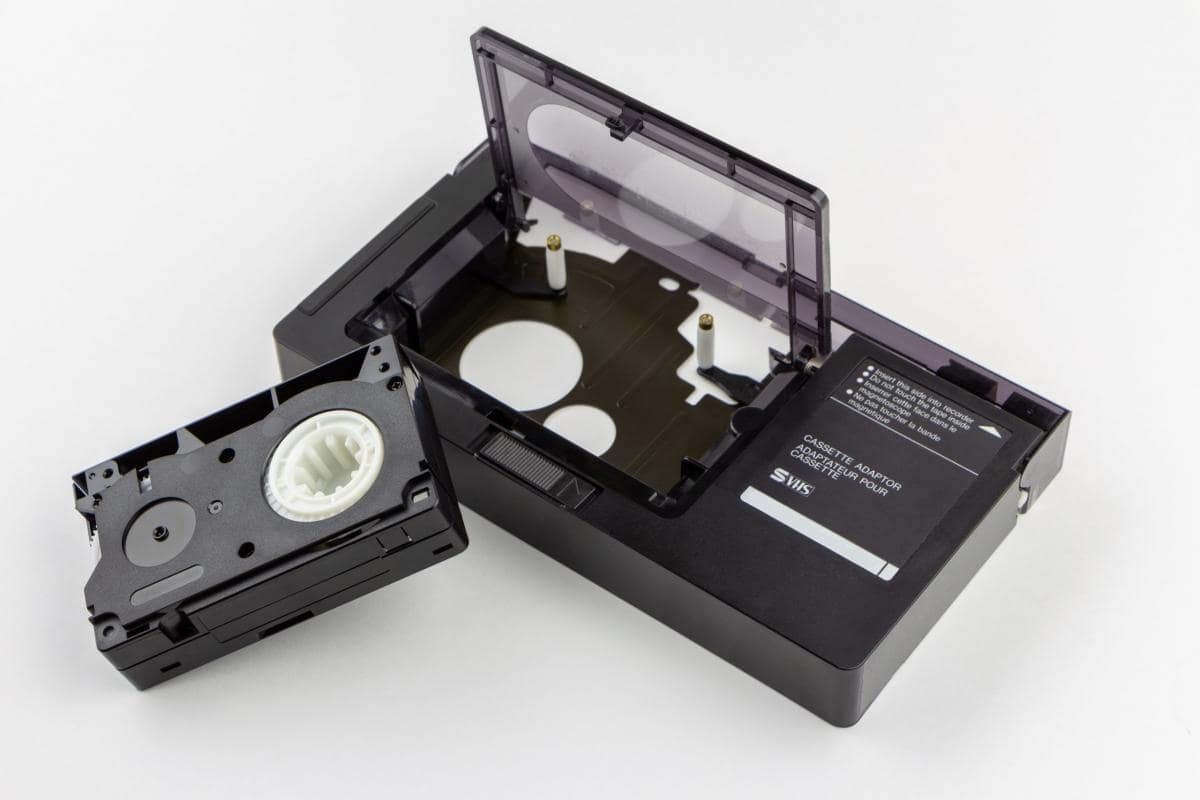 تعمیر ویدئو کاست vhs قدیمی | تعمیرات دستگاه های ویدئو تیپ پخش کننده ویدئو کاست vhs ویدئویی2